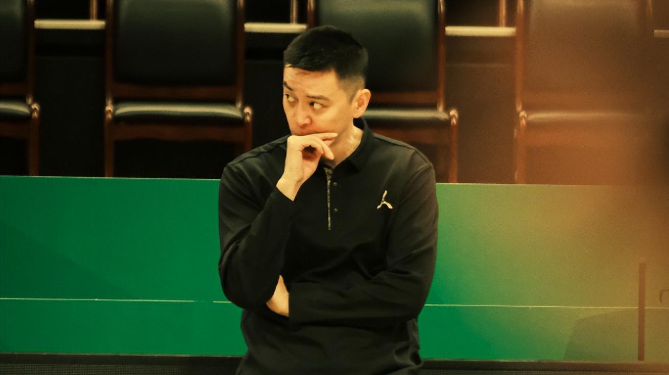 北美世界杯-如果辽篮四连败杨鸣会下课吗？冠军教头很无奈，只能仰仗赵继伟了